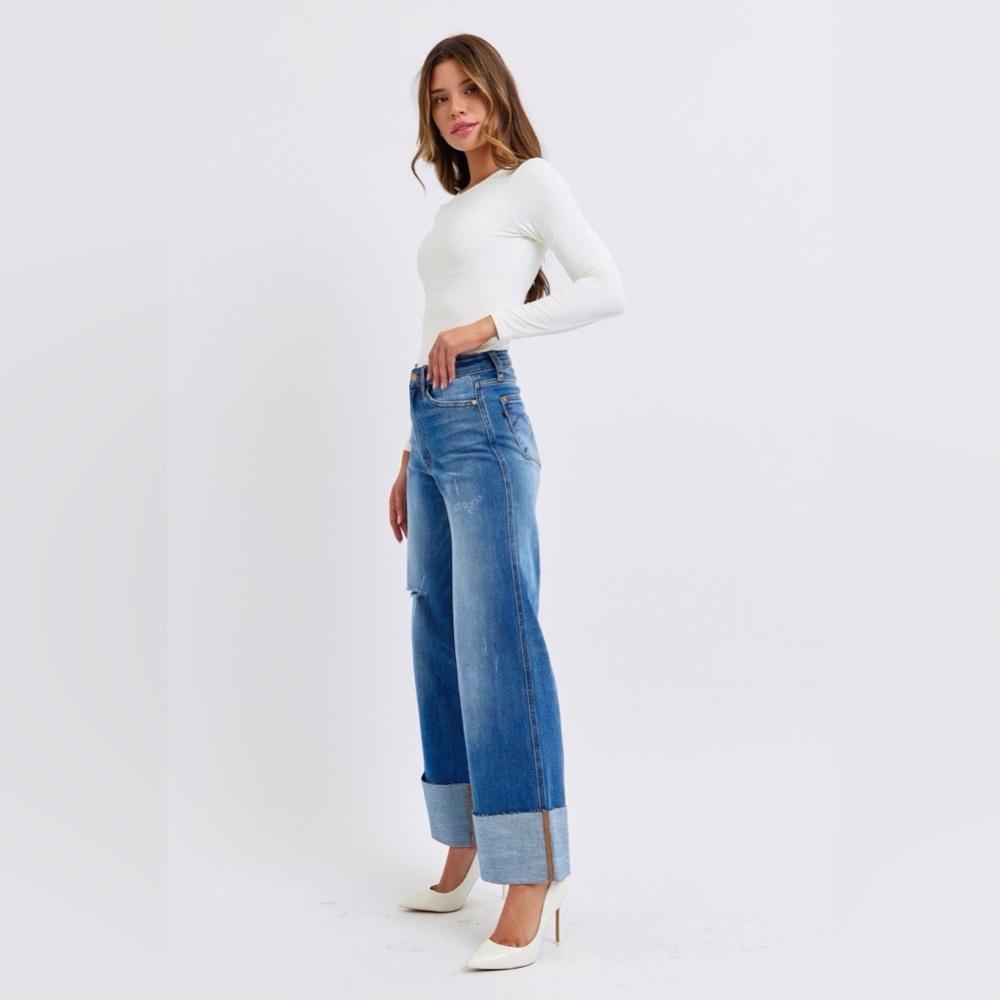 NEW❄️Judy Blue Full Size Distressed High Waist Wide Leg Jeans - Picture 6 of 10